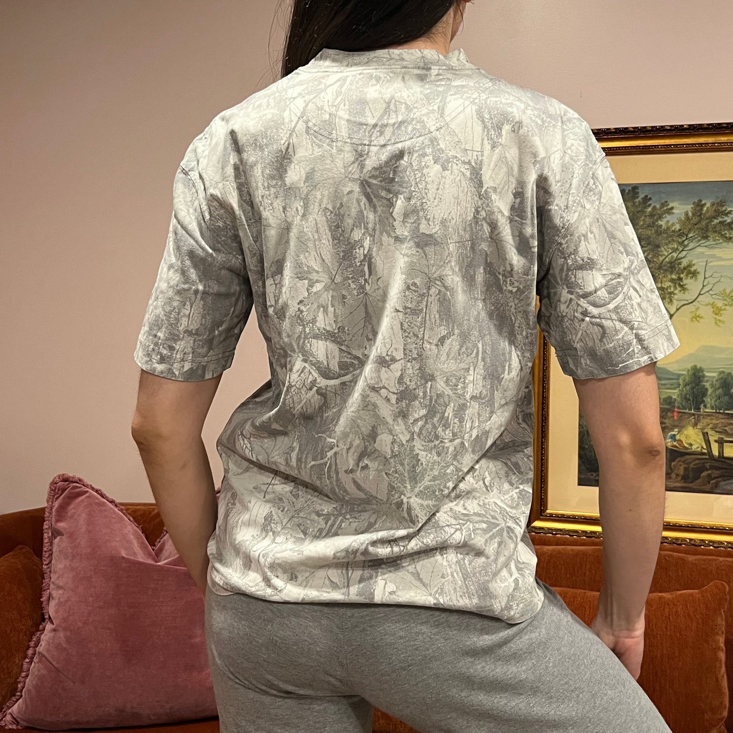 DIVORCE YOUR REPUBLICAN HUSBAND white camo t-shirt with pink text (S)