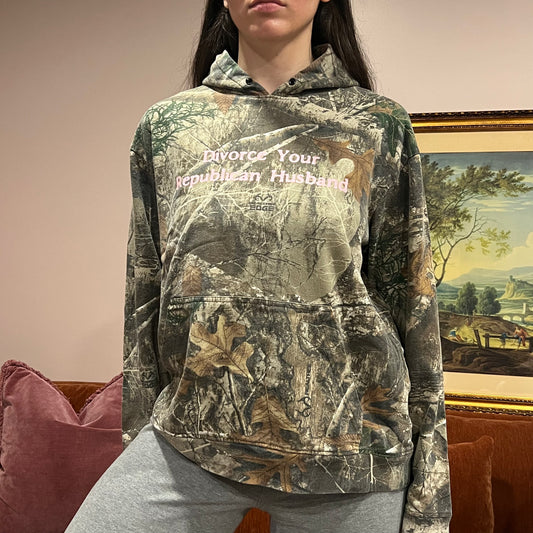 DIVORCE YOUR REPUBLICAN HUSBAND camo hoodie with pink text (M)