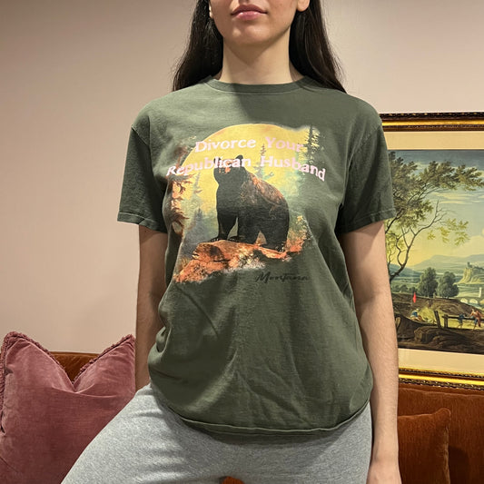 DIVORCE YOUR REPUBLICAN HUSBAND bear t-shirt with pink text (S/M)