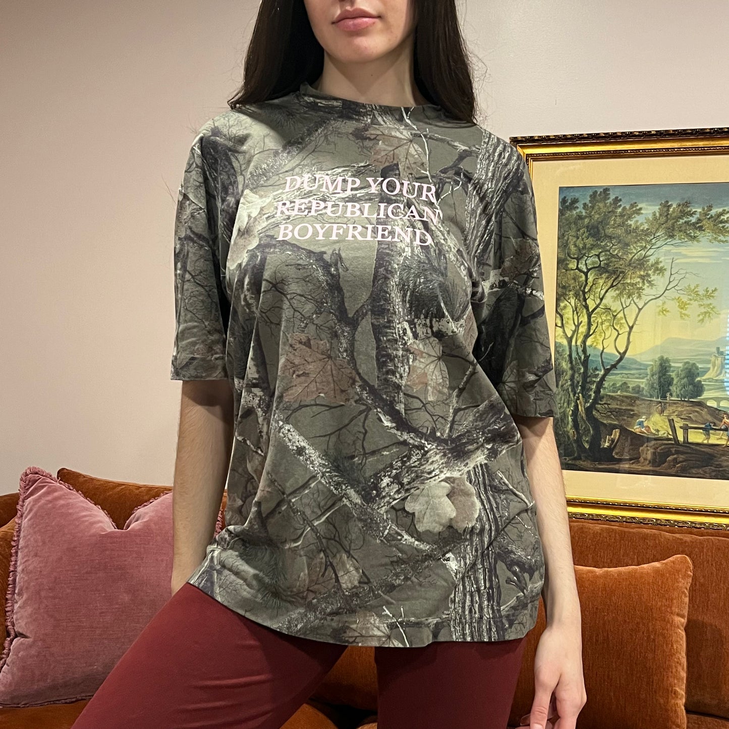 DUMP YOUR REPUBLICAN BOYFRIEND camo t-shirt with pink text (L)