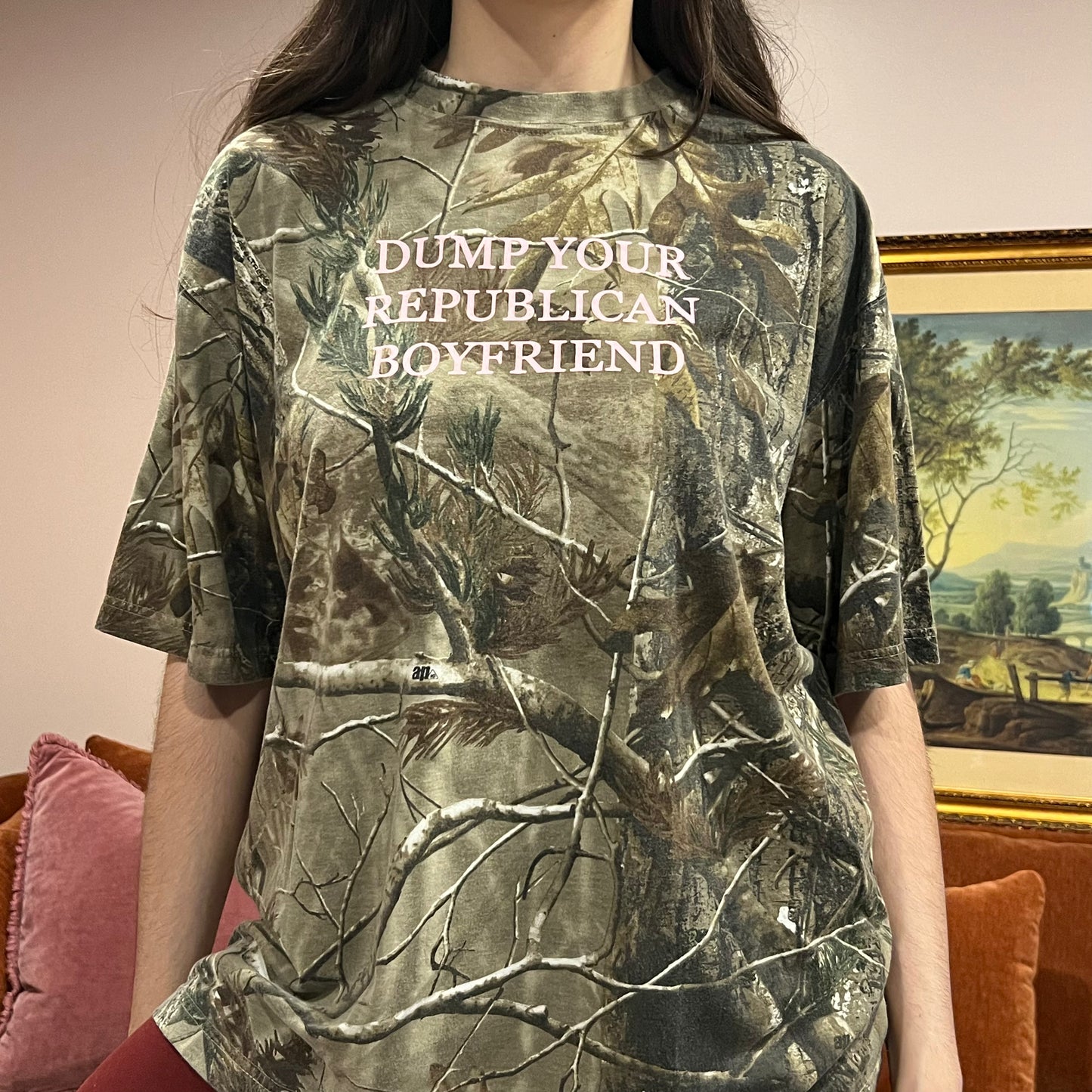 DUMP YOUR REPUBLICAN BOYFRIEND camo t-shirt with pink text (L)