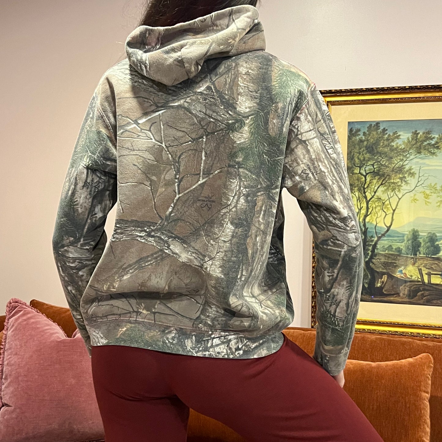 DUMP YOUR REPUBLICAN BOYFRIEND camo hoodie with pink text (L)