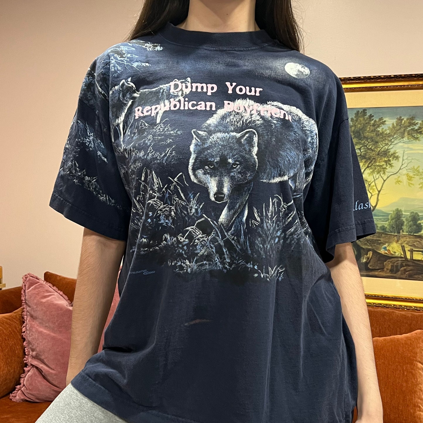 DUMP YOUR REPUBLICAN BOYFRIEND animal t-shirt with pink text (2XL)