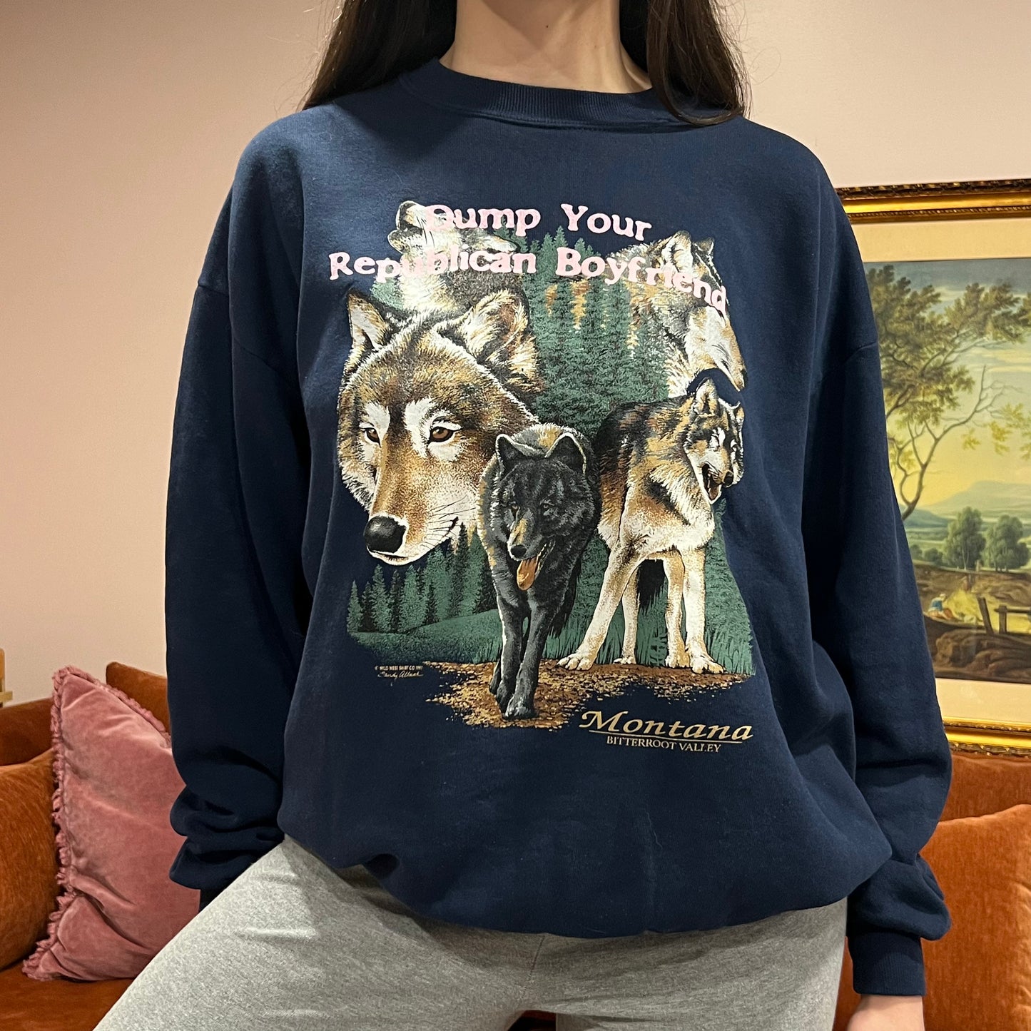 DUMP YOUR REPUBLICAN BOYFRIEND animal crewneck with pink text (XL)