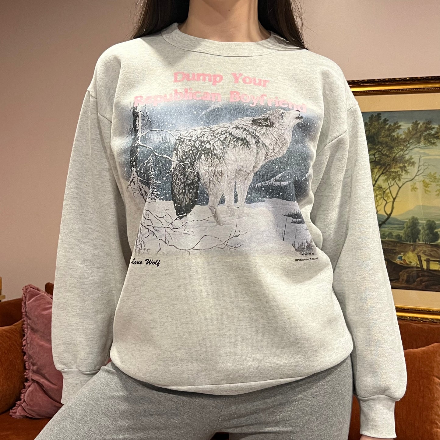 DUMP YOUR REPUBLICAN BOYFRIEND animal crewneck with pink text (L)