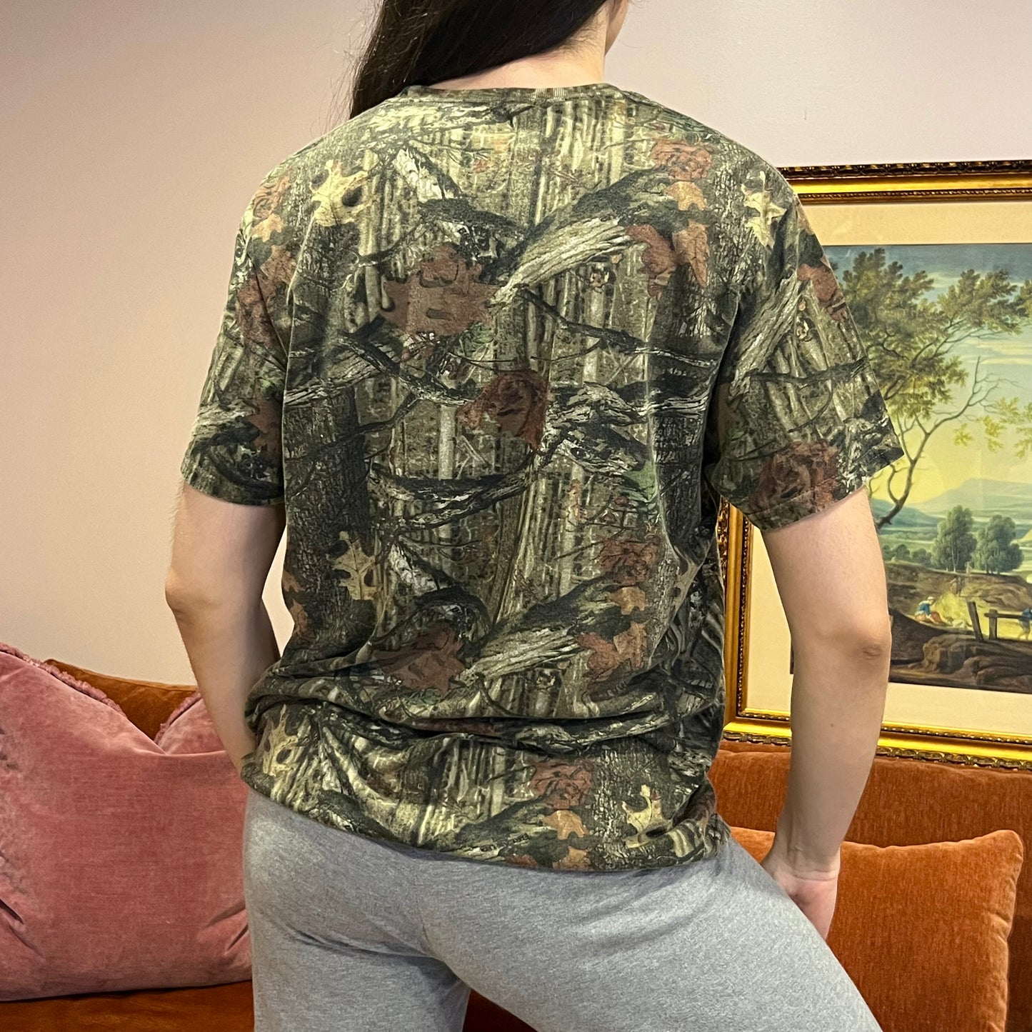 DUMP YOUR REPUBLICAN BOYFRIEND camo t-shirt with orange text (L)