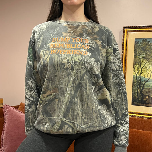 DUMP YOUR REPUBLICAN BOYFRIEND camo crewneck with orange text (L)