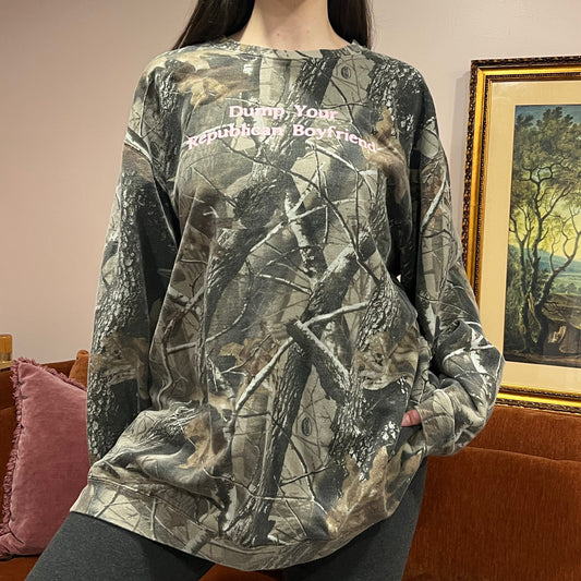 DUMP YOUR REPUBLICAN BOYFRIEND camo crewneck with pink text (3XL)
