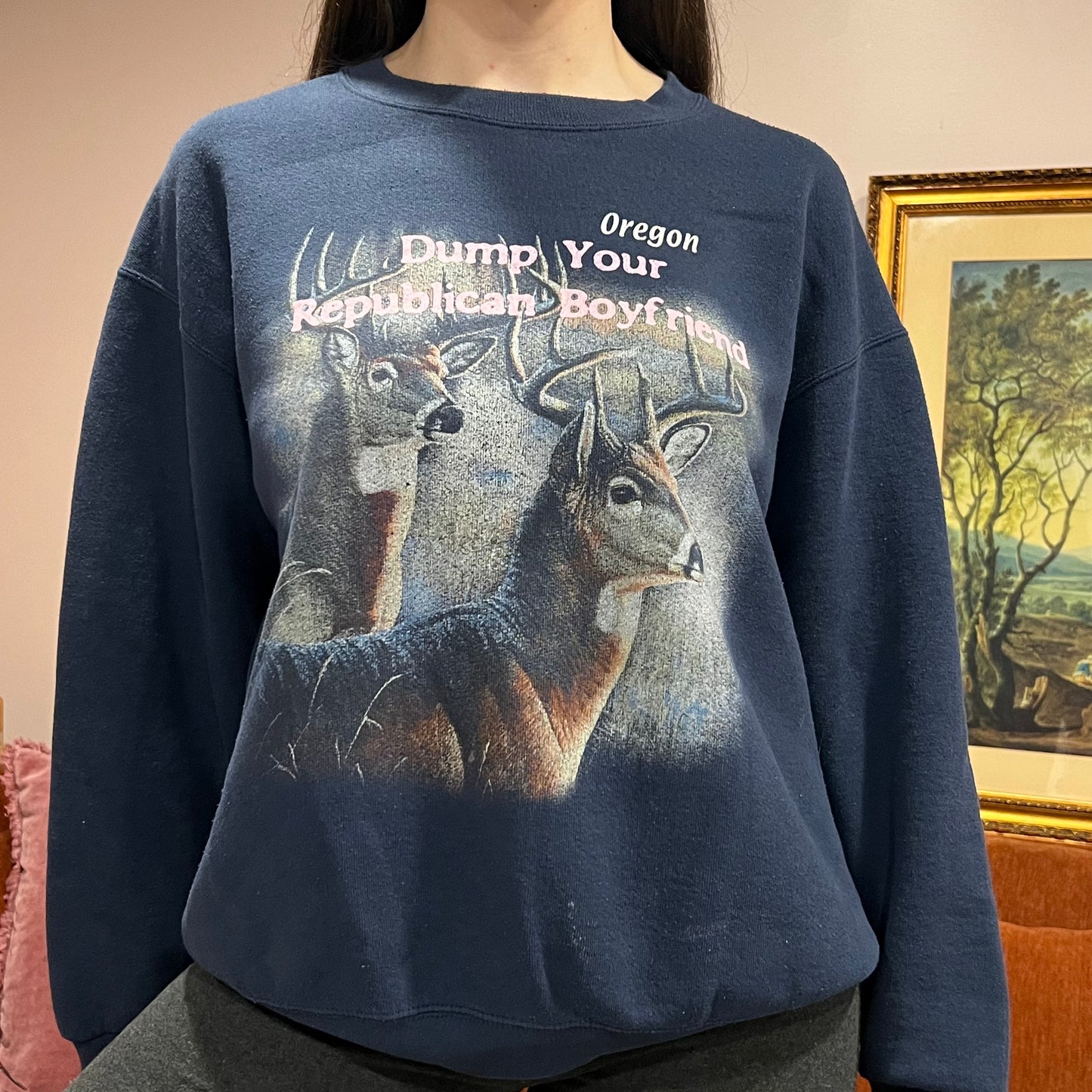DUMP YOUR REPUBLICAN BOYFRIEND animal crewneck with pink text (L)