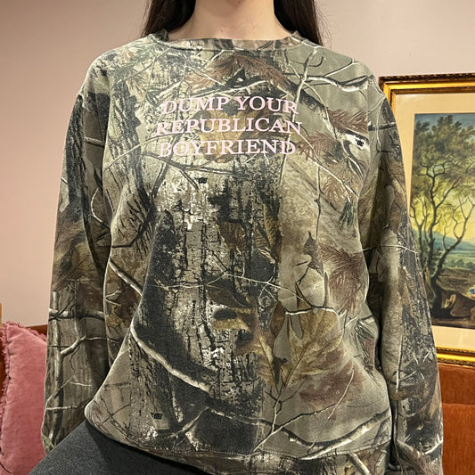 DUMP YOUR REPUBLICAN BOYFRIEND camo crewneck with pink text (L)