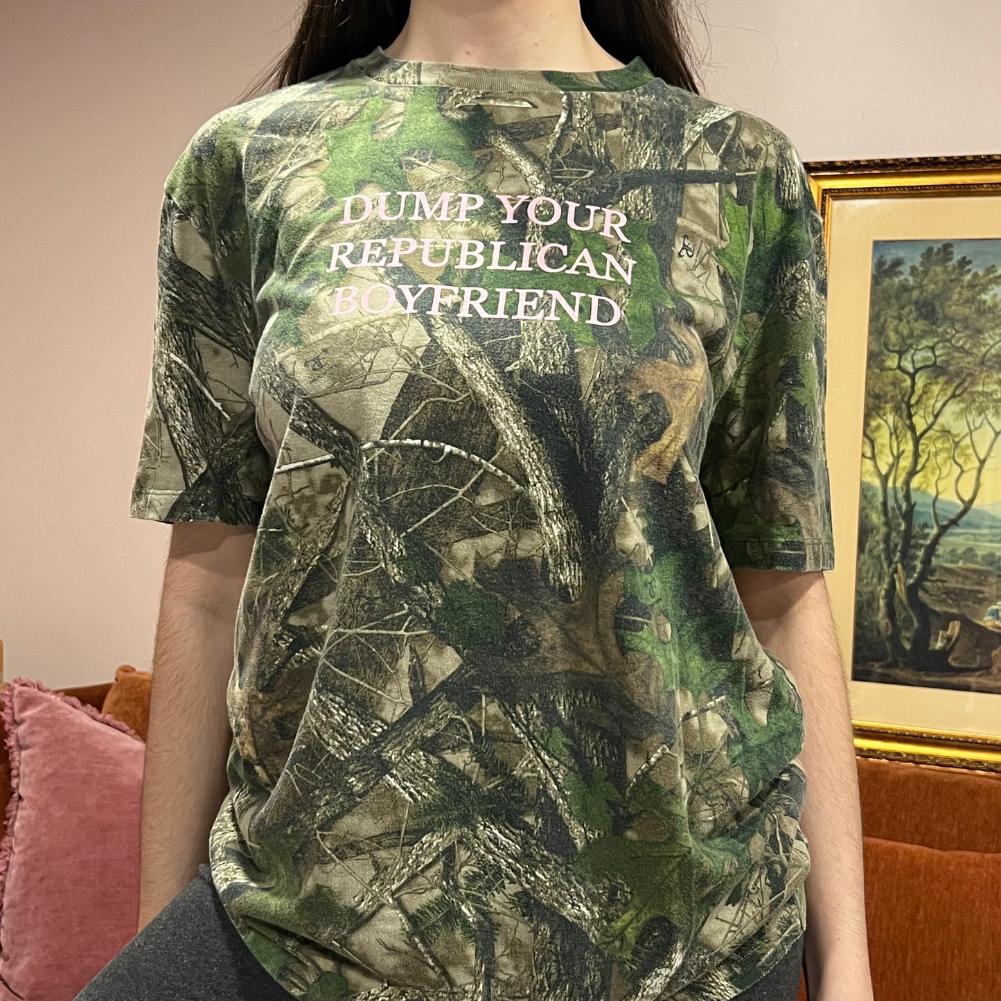 DUMP YOUR REPUBLICAN BOYFRIEND camo t-shirt with pink text (L)
