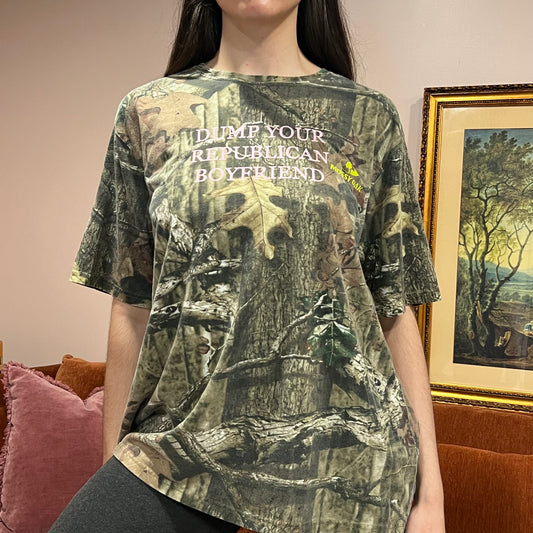 DUMP YOUR REPUBLICAN BOYFRIEND camo t-shirt with pink text (XL)
