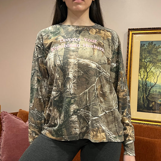 DIVORCE YOUR REPUBLICAN HUSBAND camo long sleeve t-shirt with pink text (L)