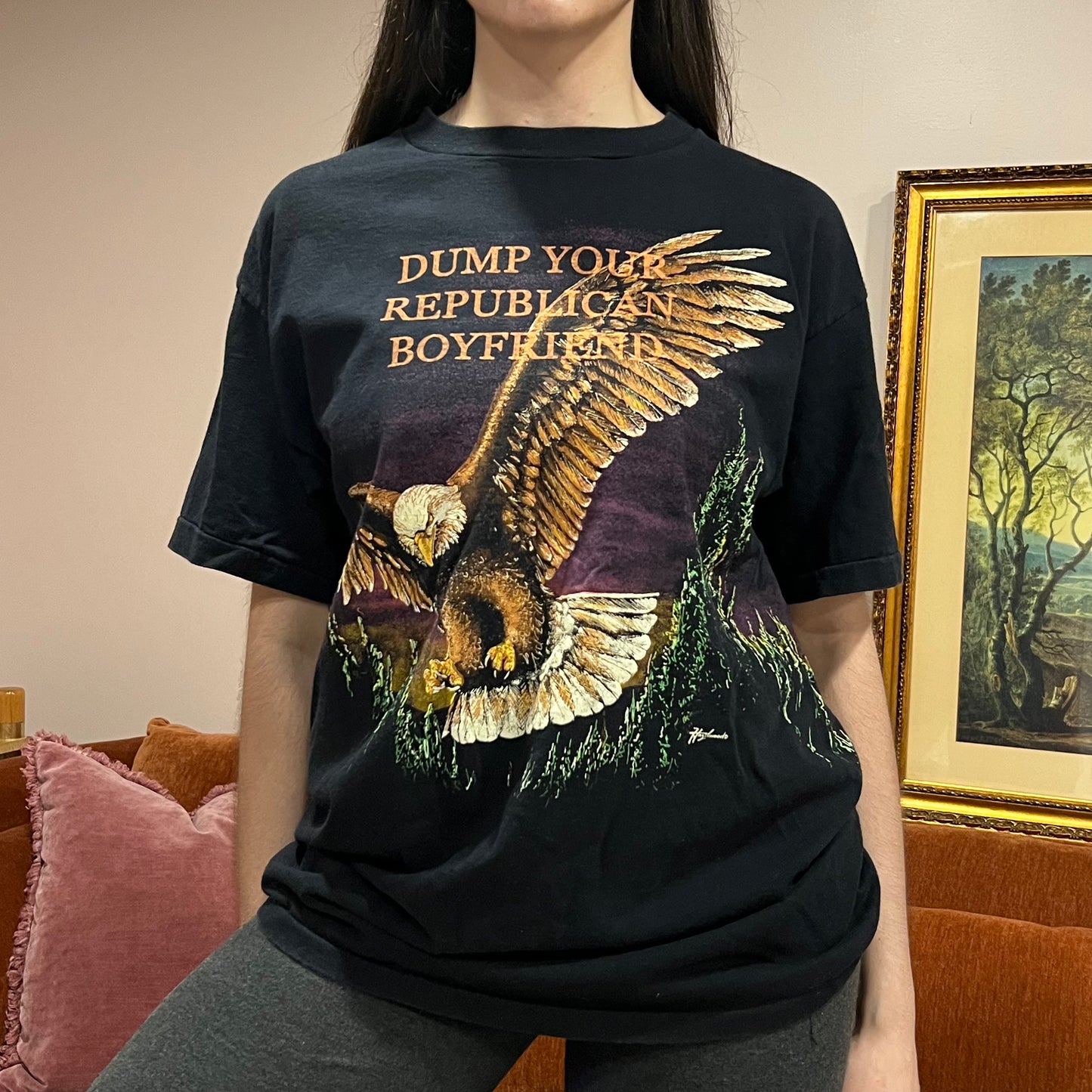 DUMP YOUR REPUBLICAN BOYFRIEND animal t-shirt with orange text (L)