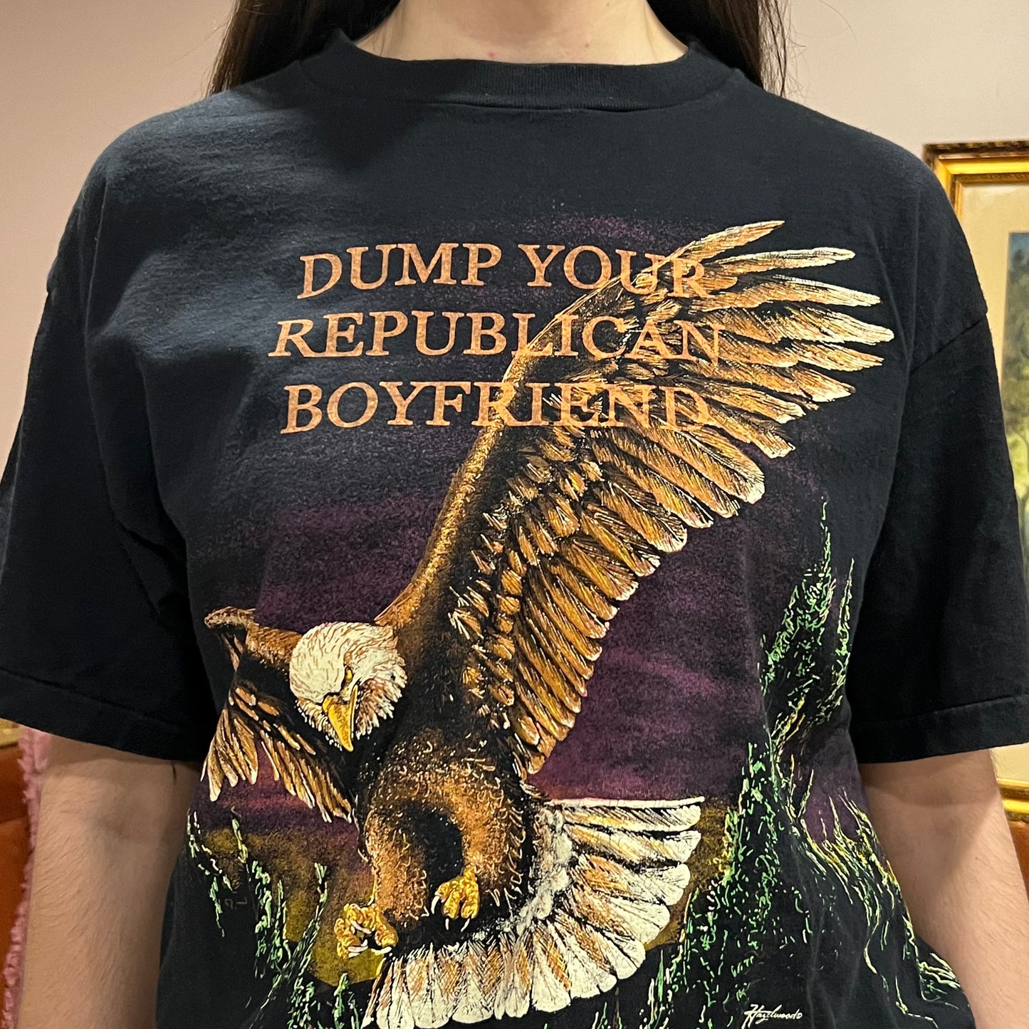DUMP YOUR REPUBLICAN BOYFRIEND animal t-shirt with orange text (L)