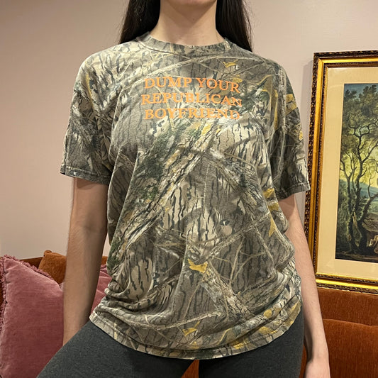 DUMP YOUR REPUBLICAN BOYFRIEND camo t-shirt with orange text (L)