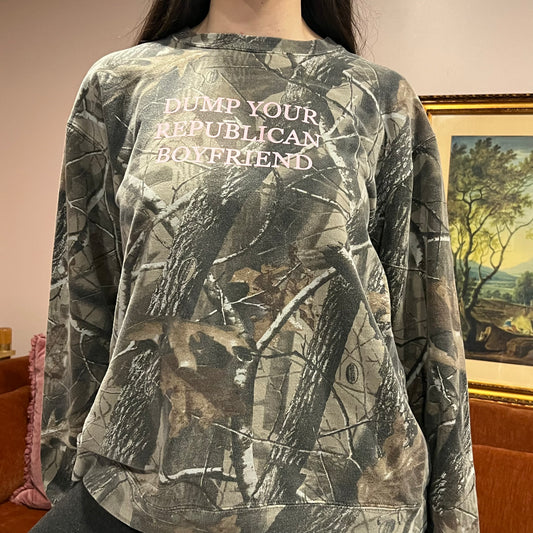 DUMP YOUR REPUBLICAN BOYFRIEND camo crewneck with pink text (L)