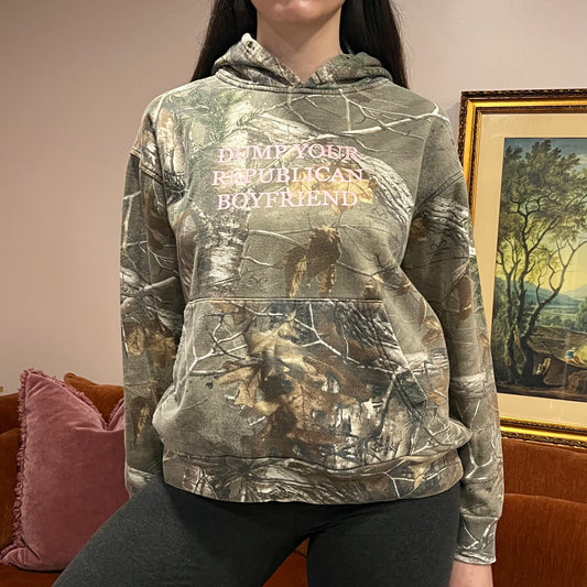 DUMP YOUR REPUBLICAN BOYFRIEND camo hoodie with pink text (L)