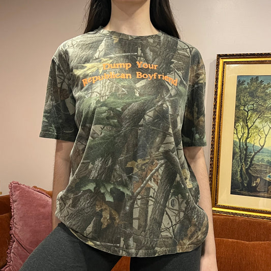 DUMP YOUR REPUBLICAN BOYFRIEND camo t-shirt with orange text (L)