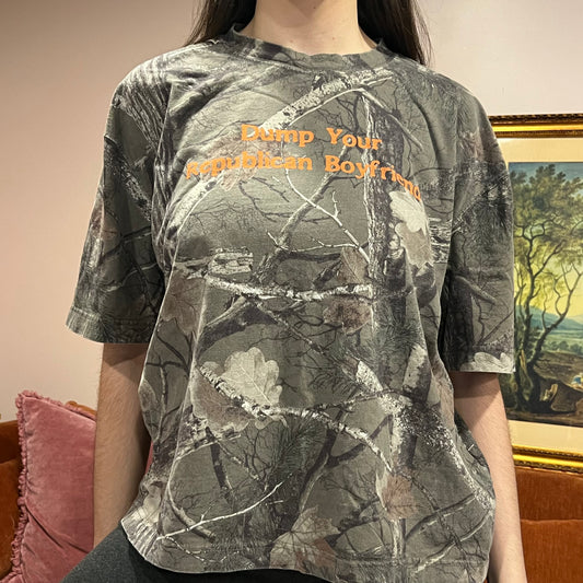 DUMP YOUR REPUBLICAN BOYFRIEND camo t-shirt with orange text (L)