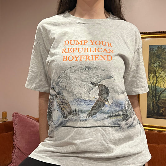 DUMP YOUR REPUBLICAN BOYFRIEND animal t-shirt with orange text (XL)