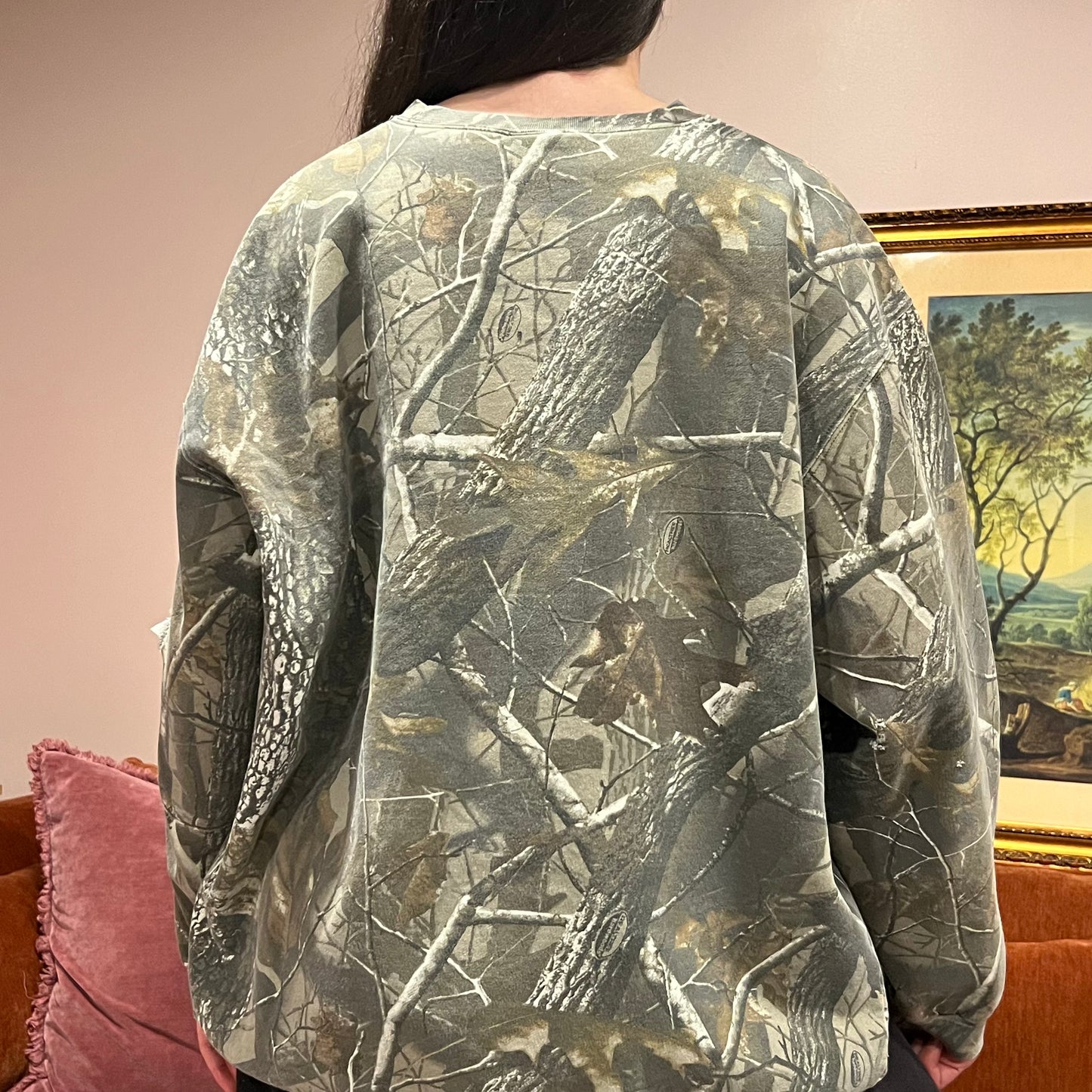 DUMP YOUR REPUBLICAN BOYFRIEND camo crewneck with pink text (2XL)