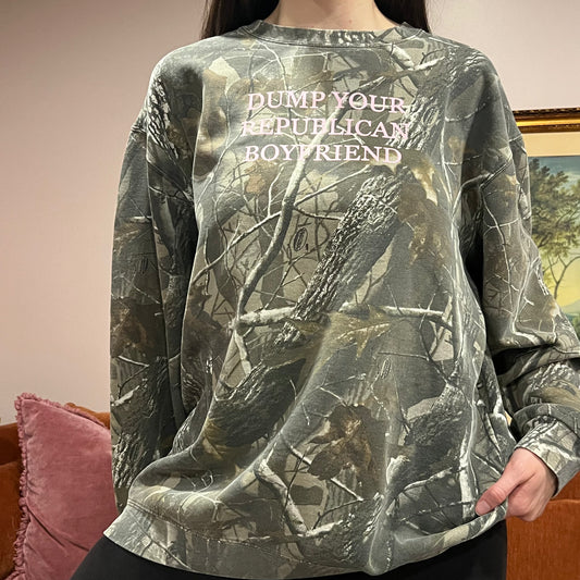DUMP YOUR REPUBLICAN BOYFRIEND camo crewneck with pink text (2XL)