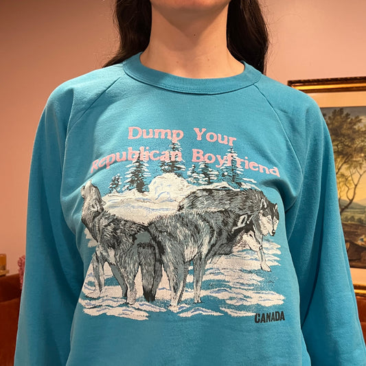 DUMP YOUR REPUBLICAN BOYFRIEND animal crewneck with pink text (L)