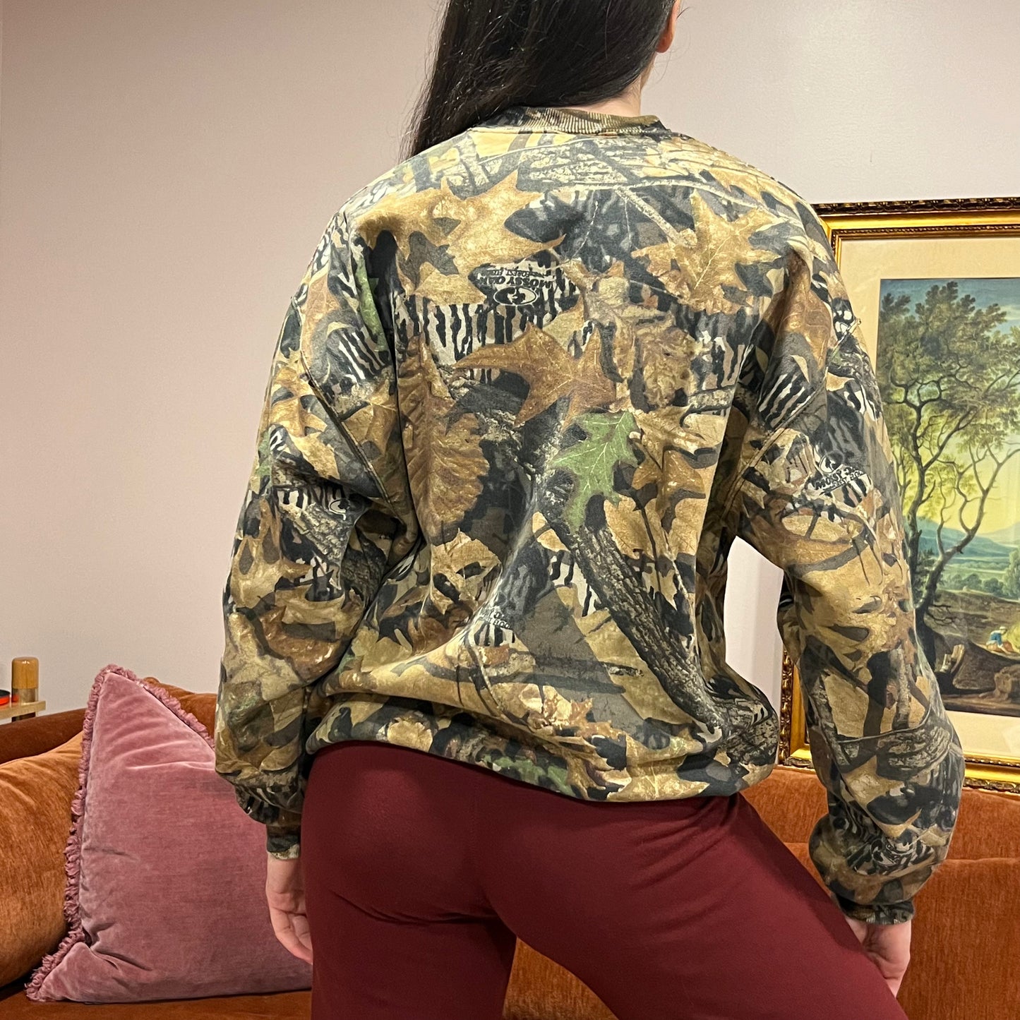 DUMP YOUR REPUBLICAN BOYFRIEND camo crewneck with pink text (L)