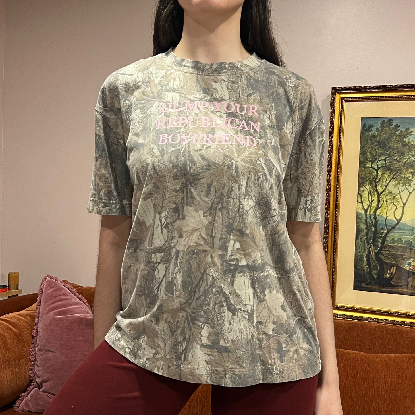DUMP YOUR REPUBLICAN BOYFRIEND camo t-shirt with pink text (M)