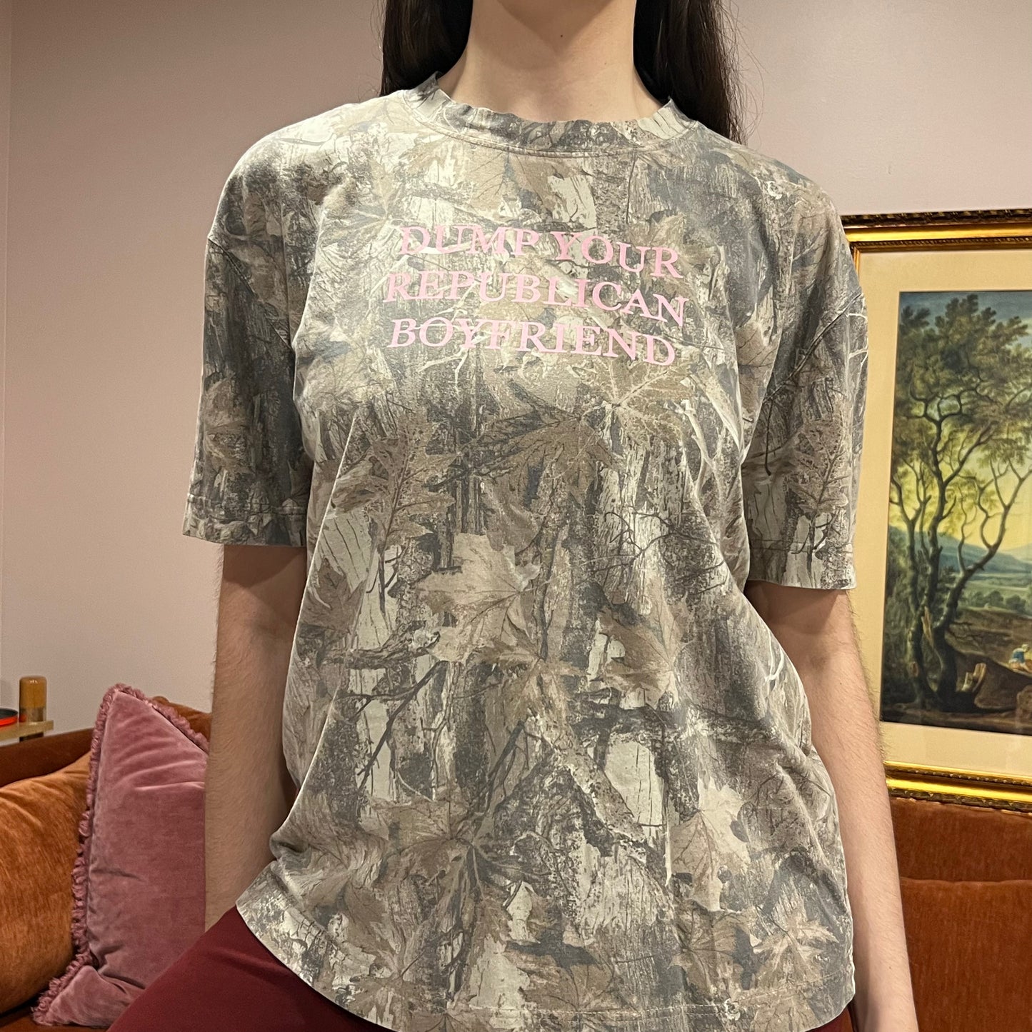 DUMP YOUR REPUBLICAN BOYFRIEND camo t-shirt with pink text (M)