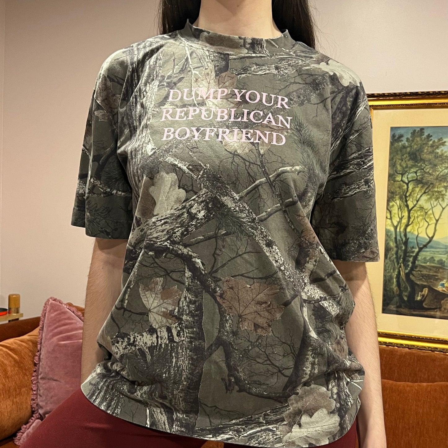 DUMP YOUR REPUBLICAN BOYFRIEND camo t-shirt with pink text (M)