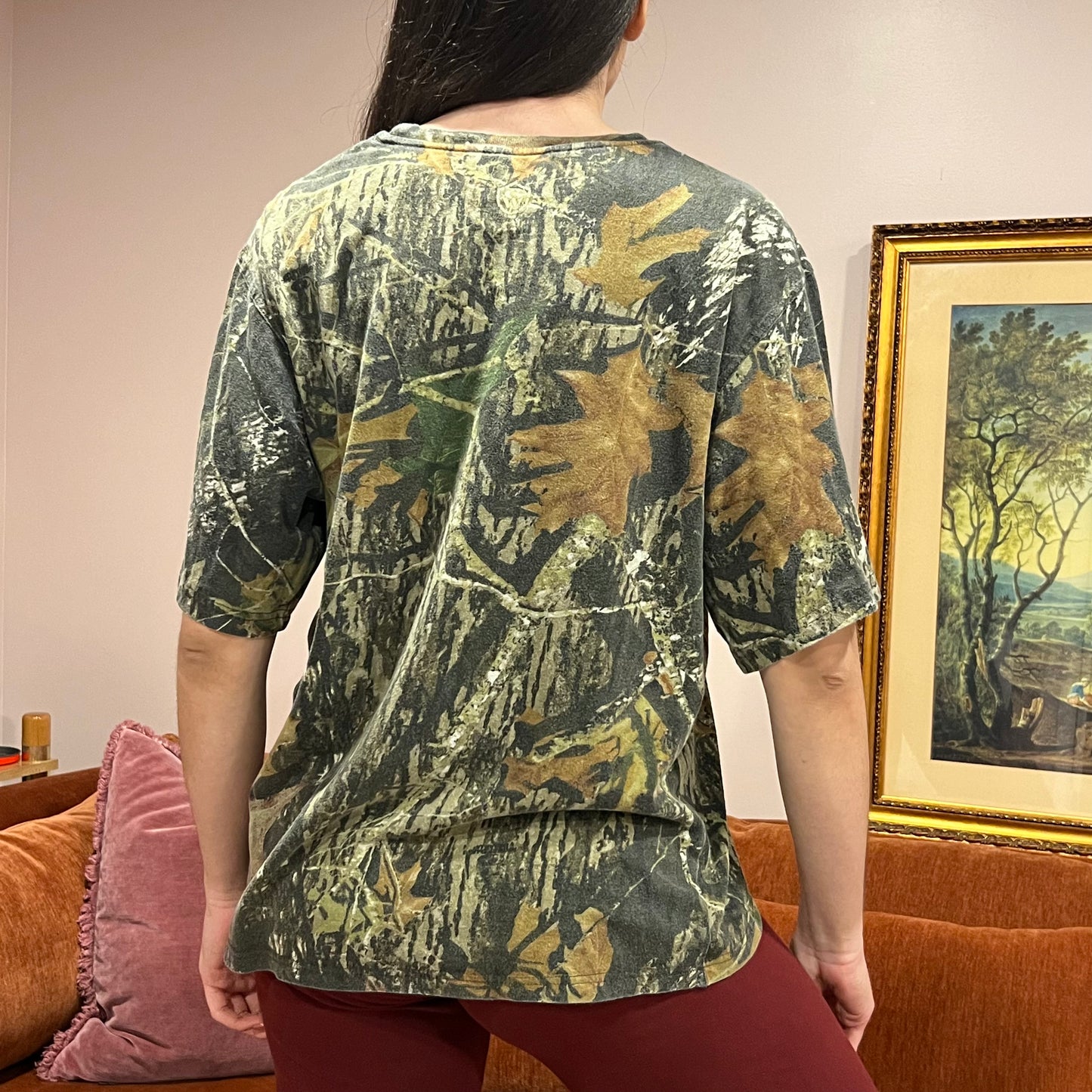 DUMP YOUR REPUBLICAN BOYFRIEND camo t-shirt with orange text (L)