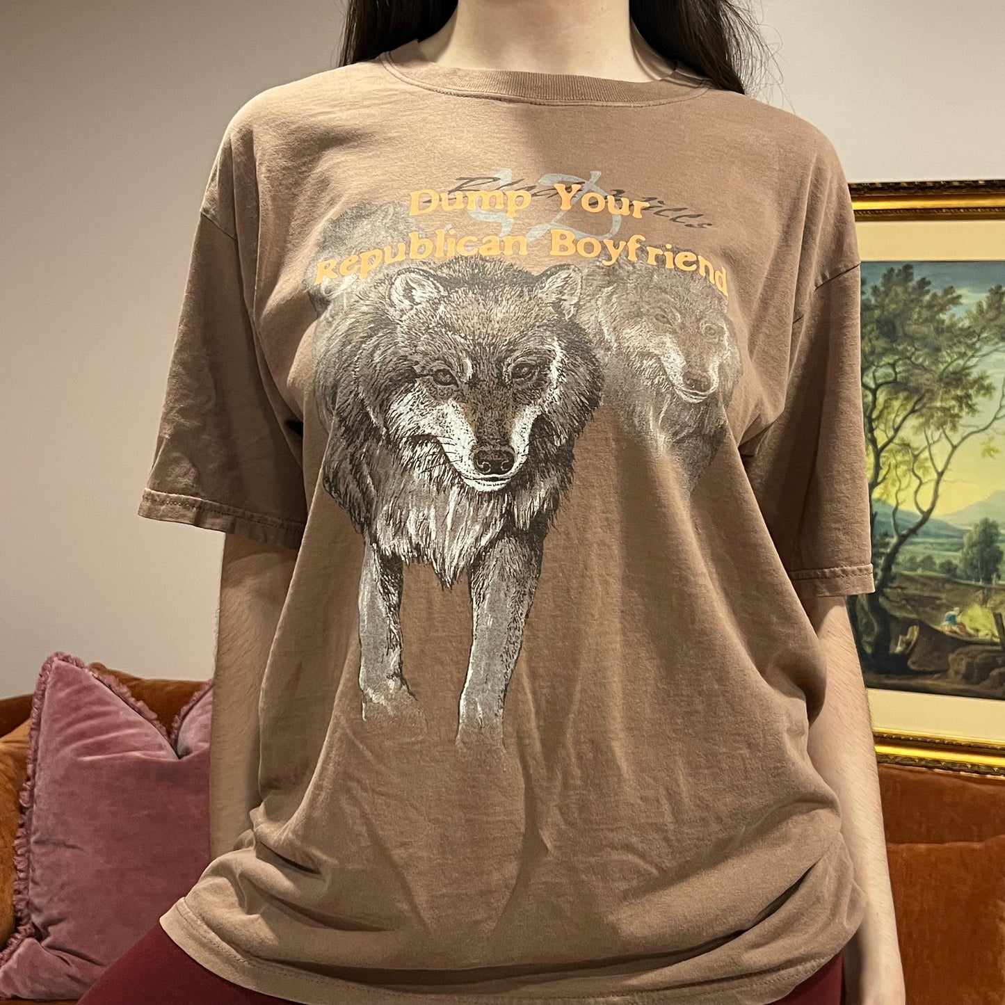 DUMP YOUR REPUBLICAN BOYFRIEND animal t-shirt with orange text (L)