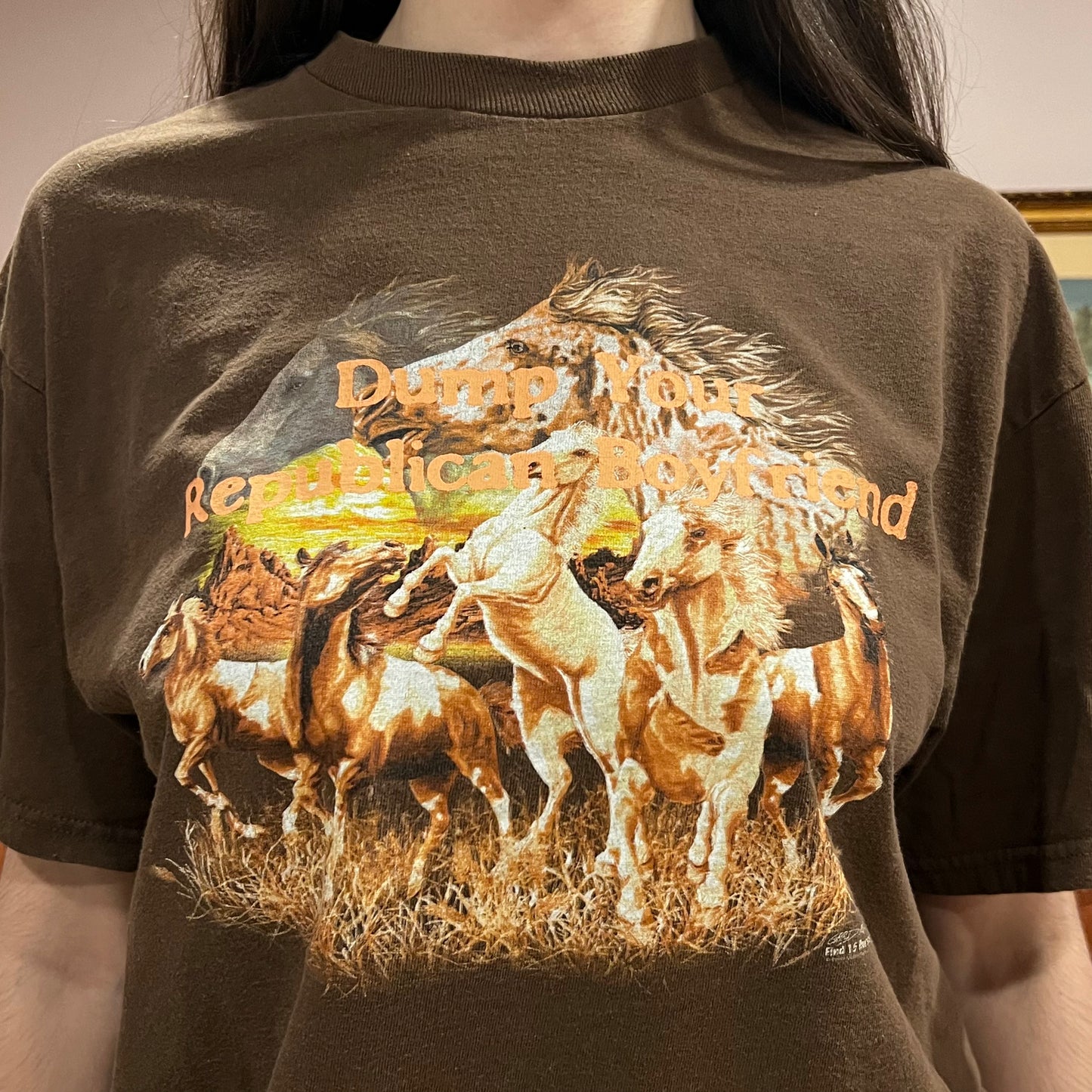 DUMP YOUR REPUBLICAN BOYFRIEND animal t-shirt with orange text (XL)