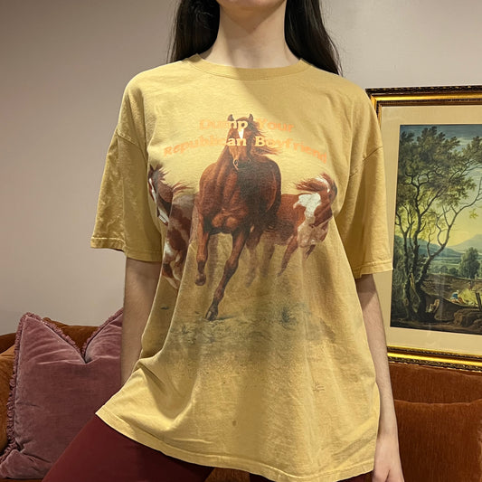 DUMP YOUR REPUBLICAN BOYFRIEND animal t-shirt with orange text (XL)