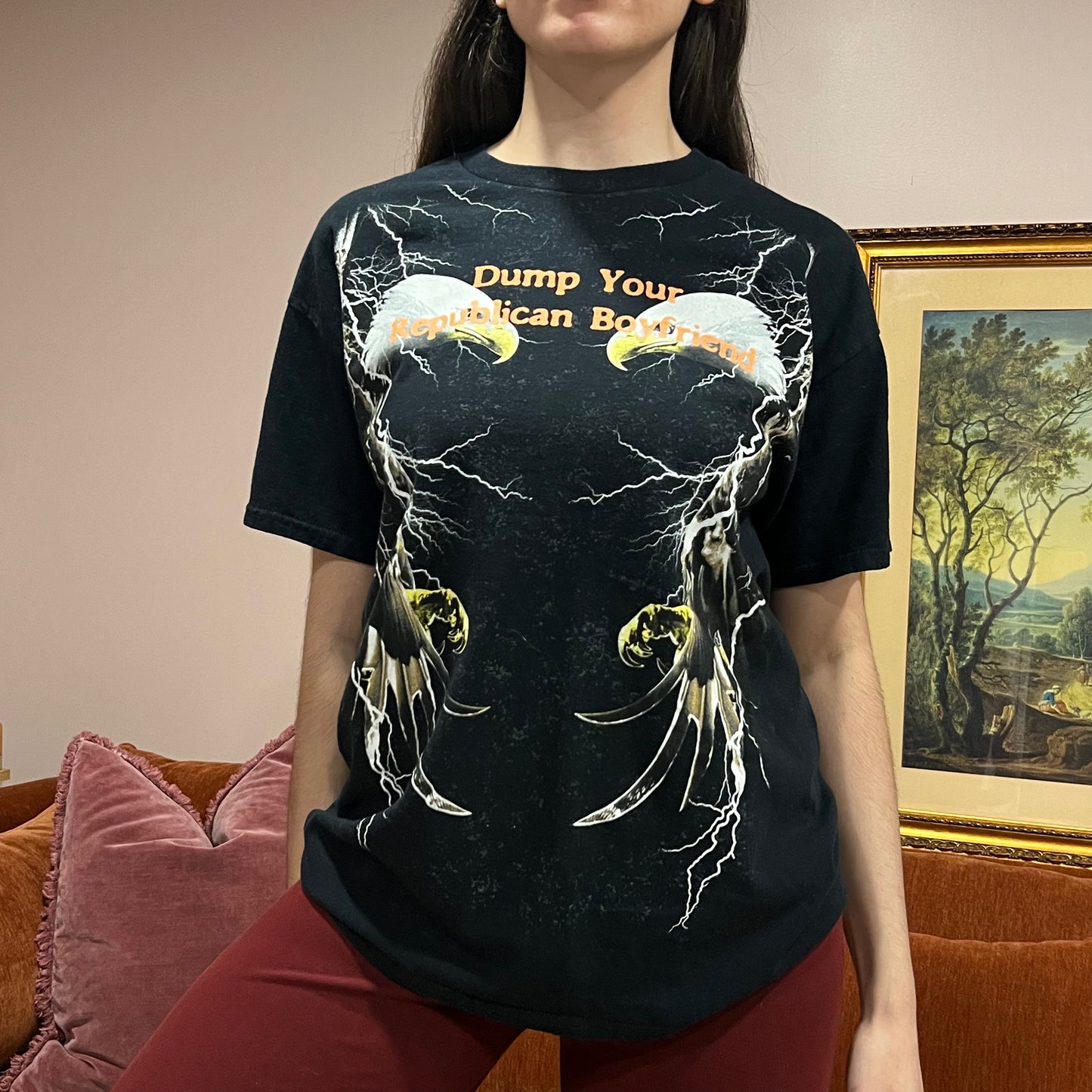 DUMP YOUR REPUBLICAN BOYFRIEND animal t-shirt with orange text (L)