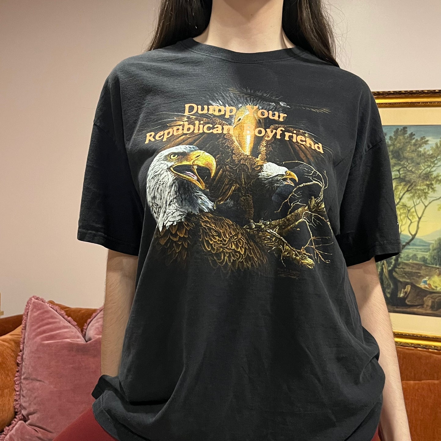 DUMP YOUR REPUBLICAN BOYFRIEND animal t-shirt with orange text (XL)