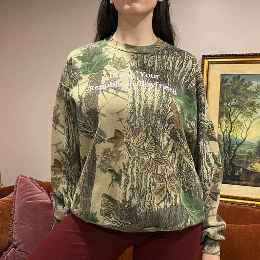 DUMP YOUR REPUBLICAN BOYFRIEND camo crewneck with pink text (L)