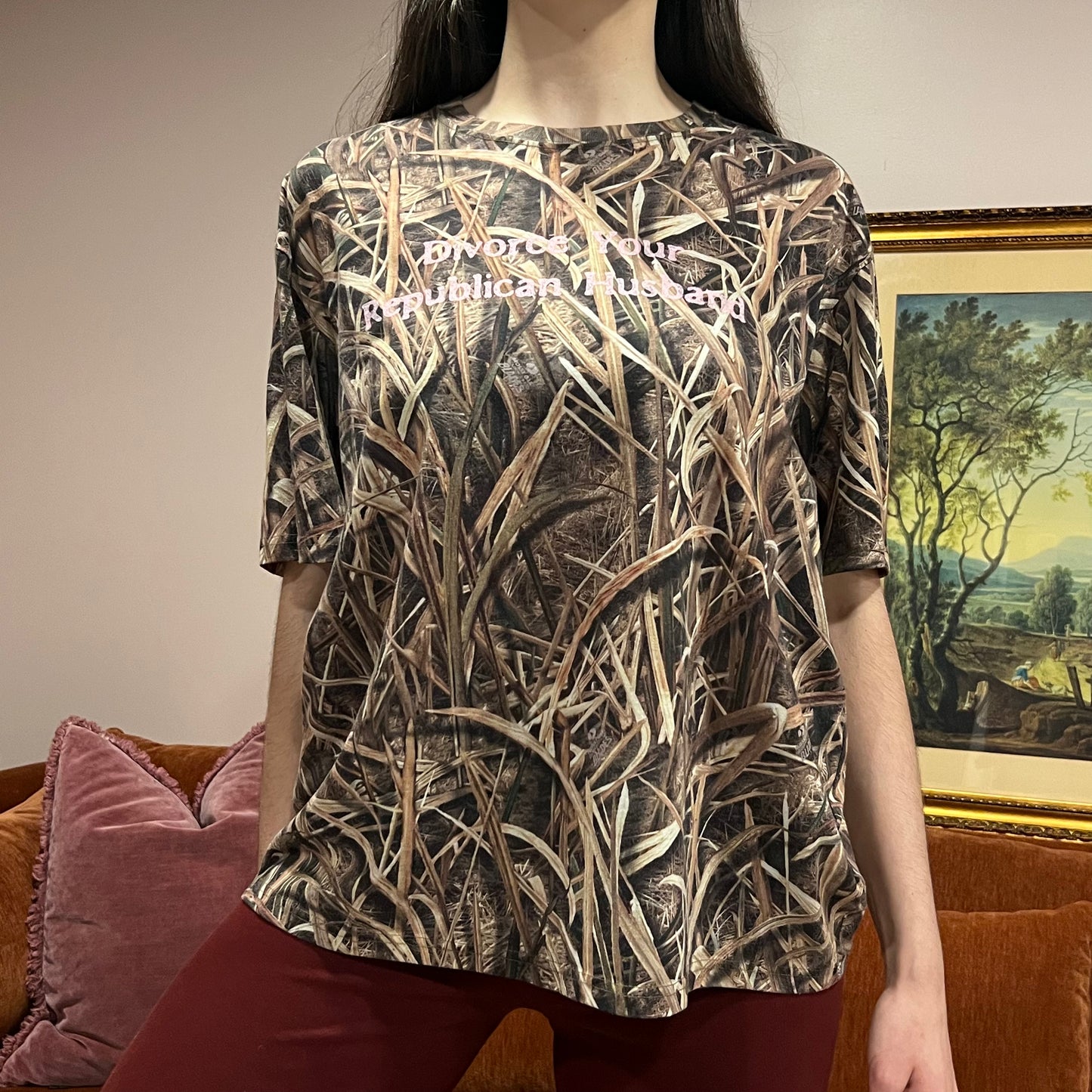 DIVORCE YOUR REPUBLICAN HUSBAND camo t-shirt with pink text (L)
